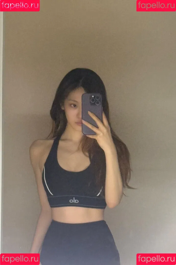 Ningning (æspa / aespa / imnotningning / littlechopper Onlyfans Photo Gallery 