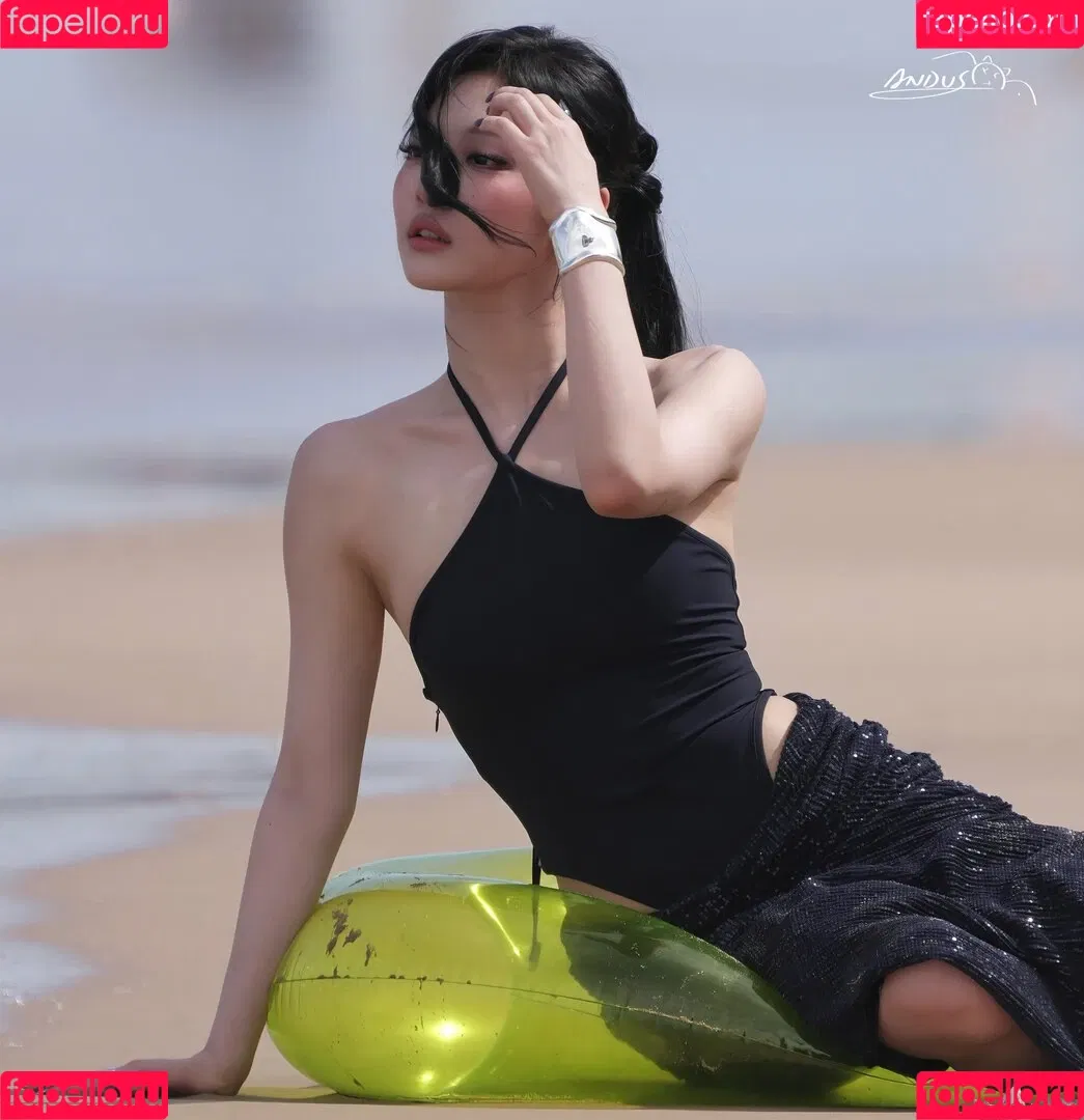 Ningning (æspa / aespa / imnotningning / littlechopper Onlyfans Photo Gallery 