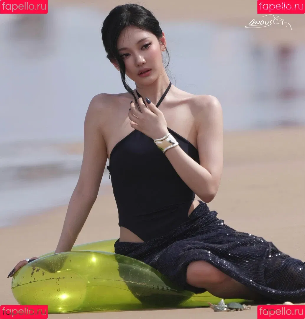 Ningning (æspa / aespa / imnotningning / littlechopper Onlyfans Photo Gallery 