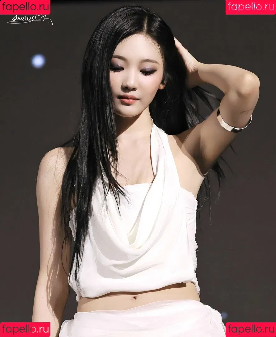 Ningning (æspa / aespa / imnotningning / littlechopper Onlyfans Photo Gallery 