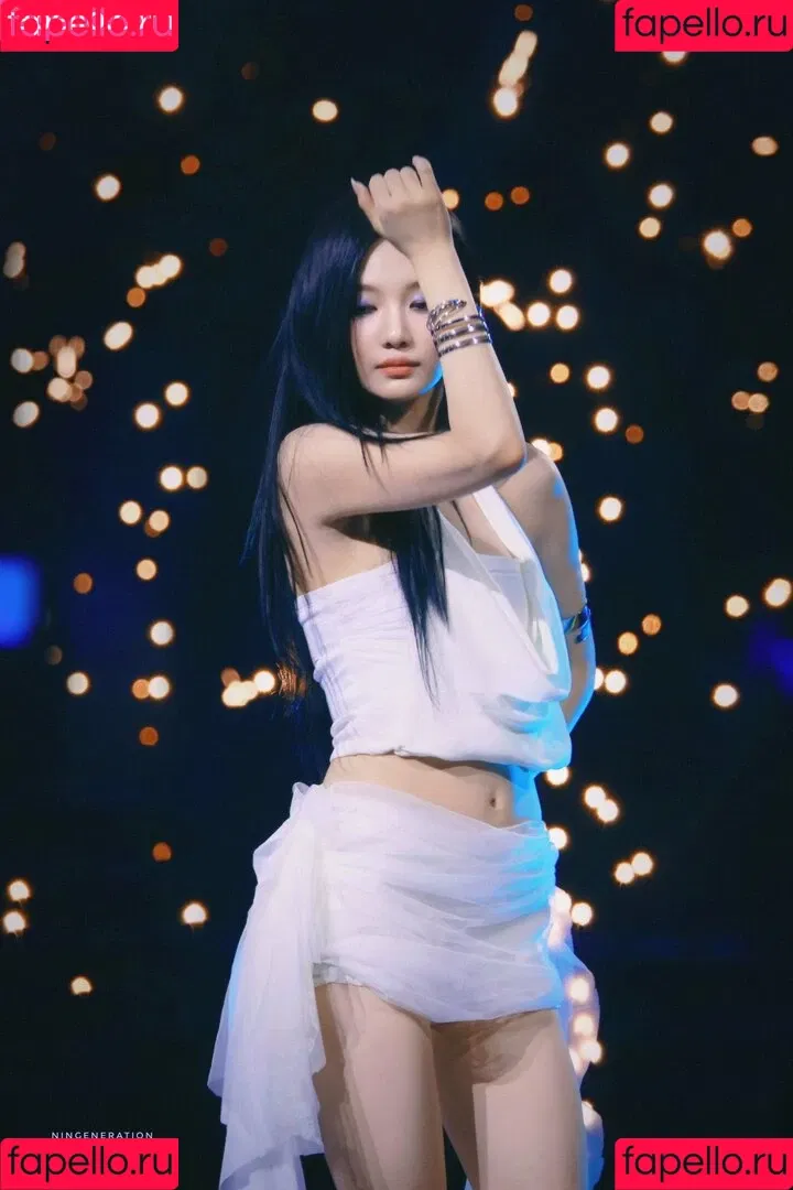 Ningning (æspa / aespa / imnotningning / littlechopper Onlyfans Photo Gallery 