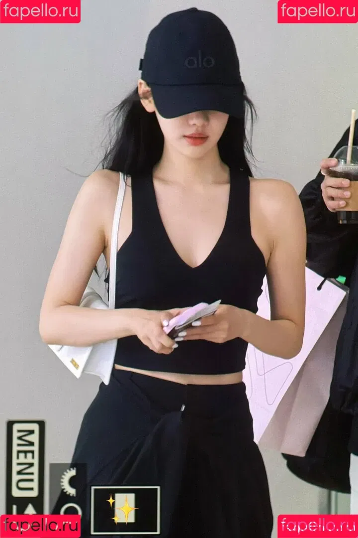 Ningning (æspa / aespa / imnotningning / littlechopper Onlyfans Photo Gallery 