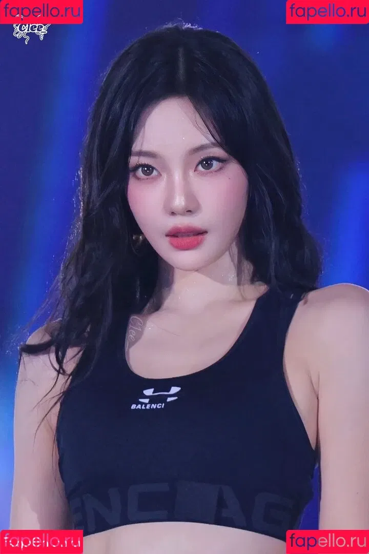 Ningning (æspa / aespa / imnotningning / littlechopper Onlyfans Photo Gallery 