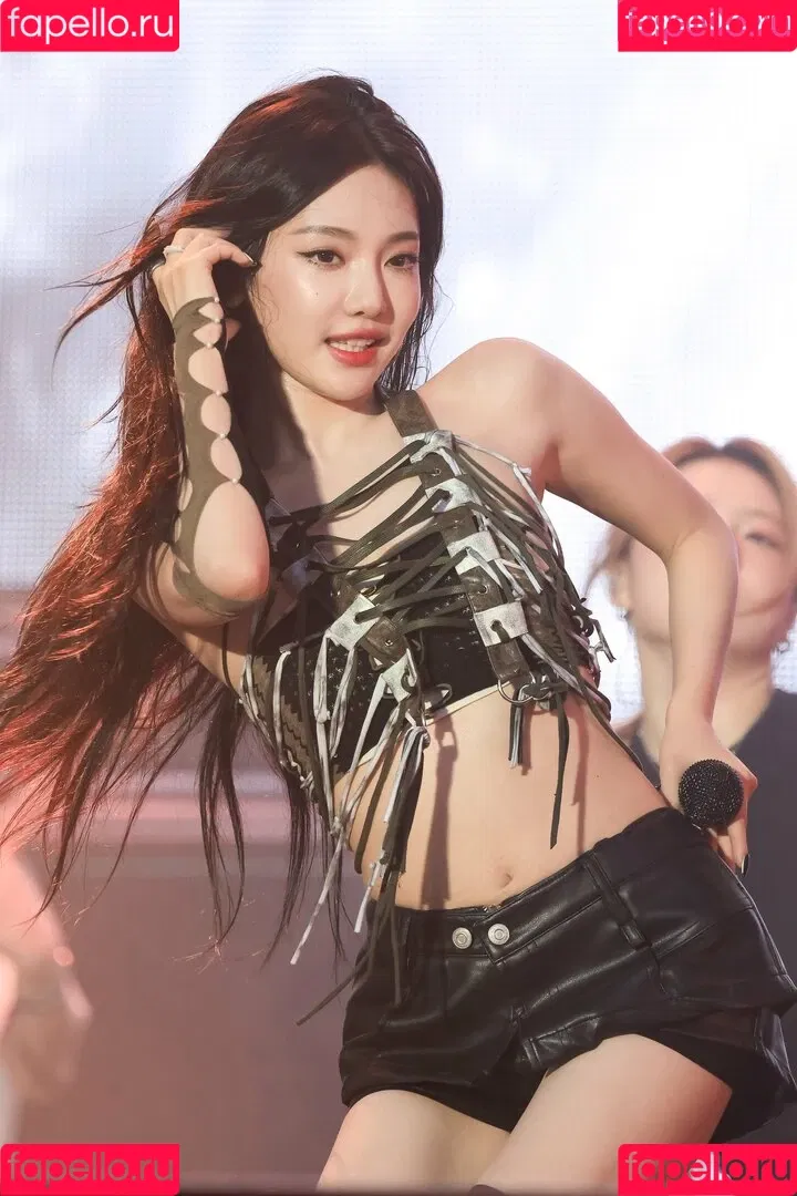 Ningning (æspa / aespa / imnotningning / littlechopper Onlyfans Photo Gallery 