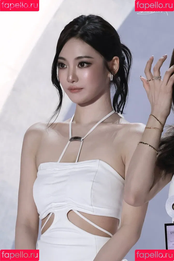 Ningning (æspa / aespa / imnotningning / littlechopper Onlyfans Photo Gallery 