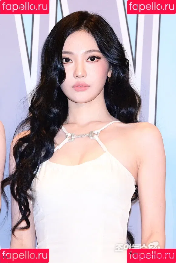 Ningning (æspa / aespa / imnotningning / littlechopper Onlyfans Photo Gallery 