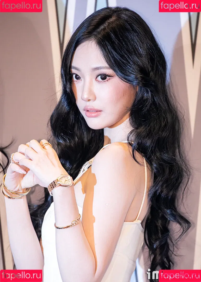 Ningning (æspa / aespa / imnotningning / littlechopper Onlyfans Photo Gallery 