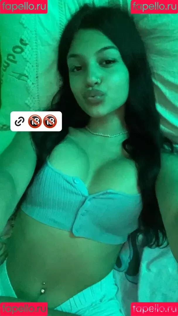 Natalia Lamprou / natalia_lmpr Onlyfans Photo Gallery 