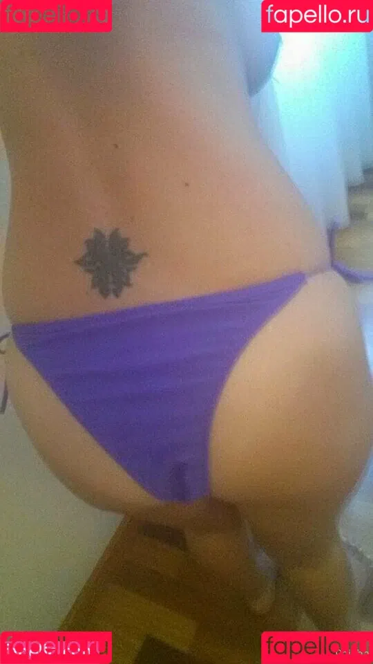 _raisha_ / raisha Onlyfans Photo Gallery 