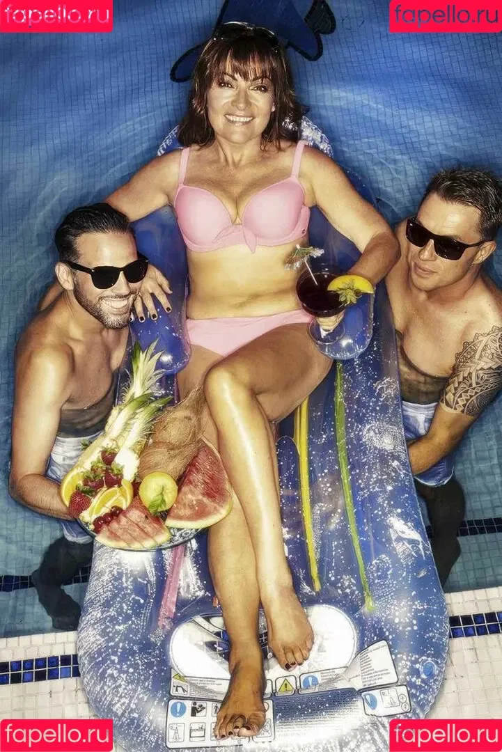 Lorraine Kelly / lorrainekellysmith Onlyfans Photo Gallery 