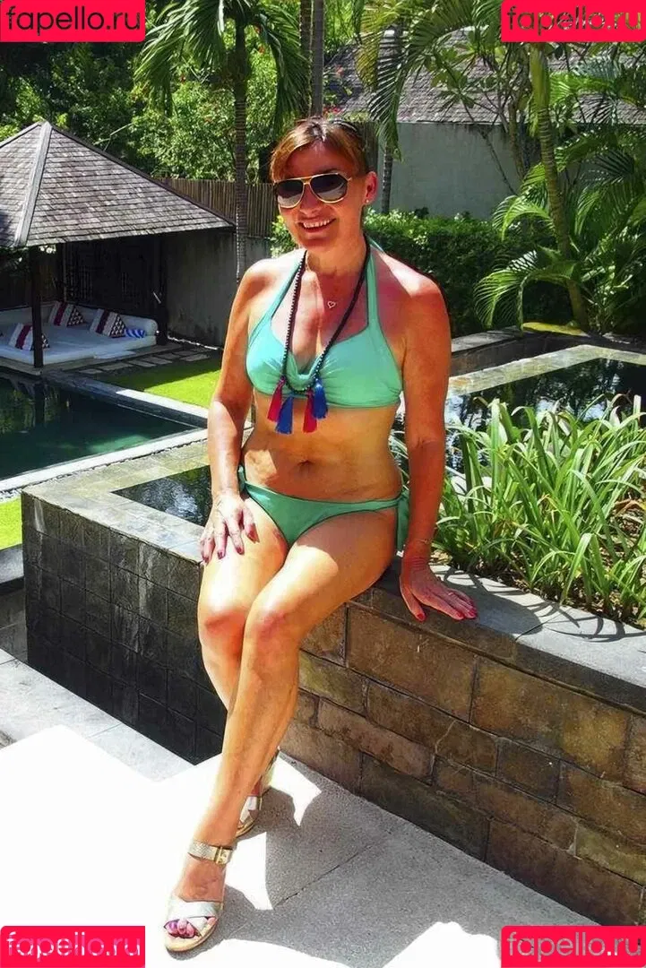 Lorraine Kelly / lorrainekellysmith Onlyfans Photo Gallery 