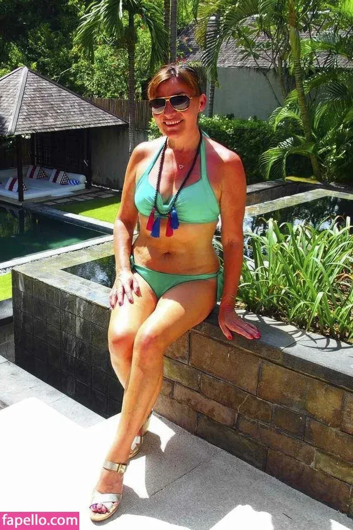 Lorraine Kelly / lorrainekellysmith Onlyfans Photo Gallery 