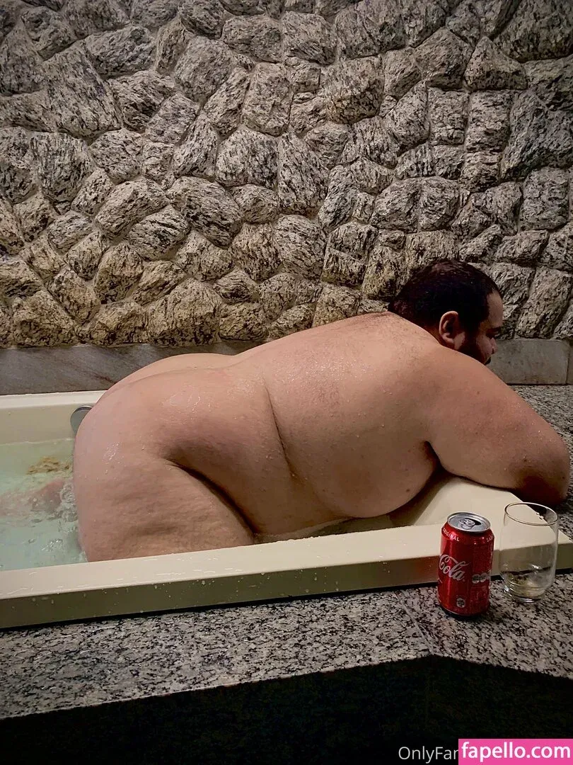 f_bearf / firaa____ Onlyfans Photo Gallery 