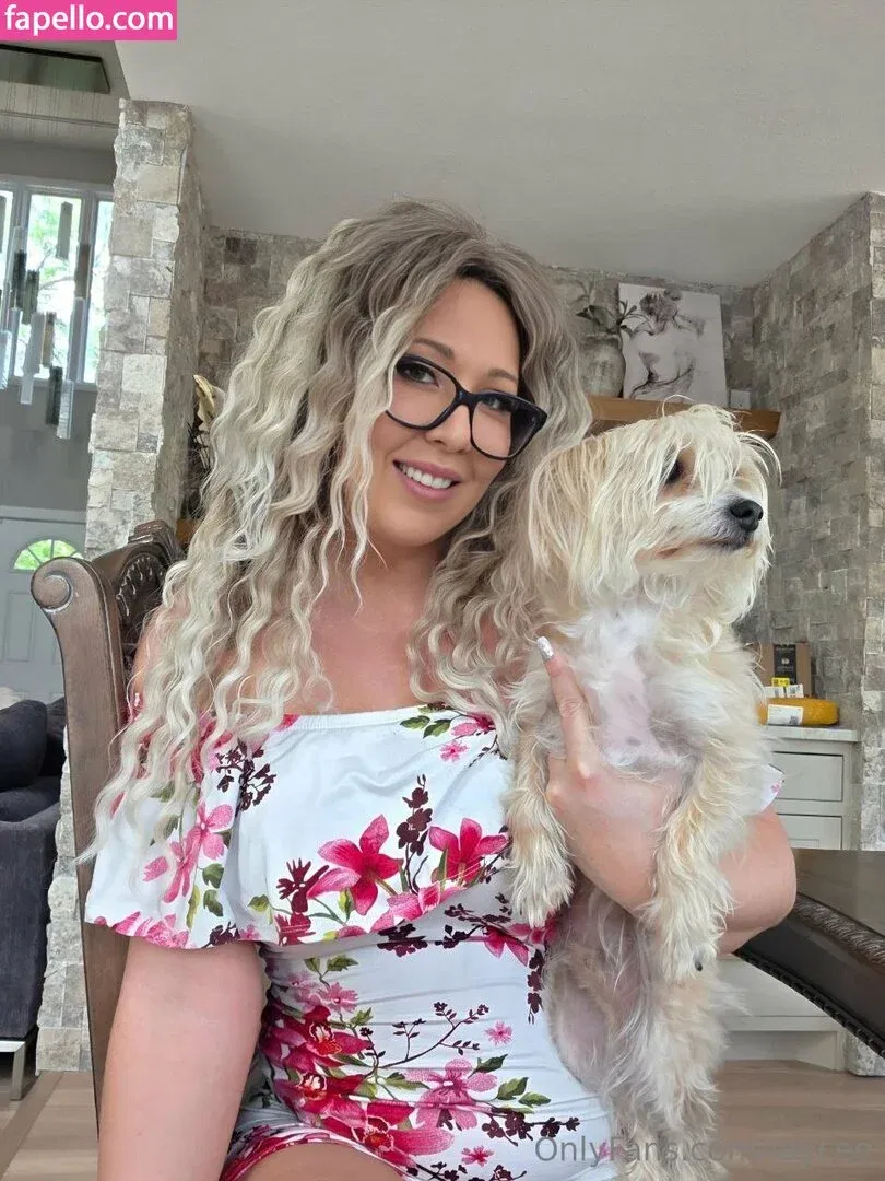 laycee / layceeee Onlyfans Photo Gallery 