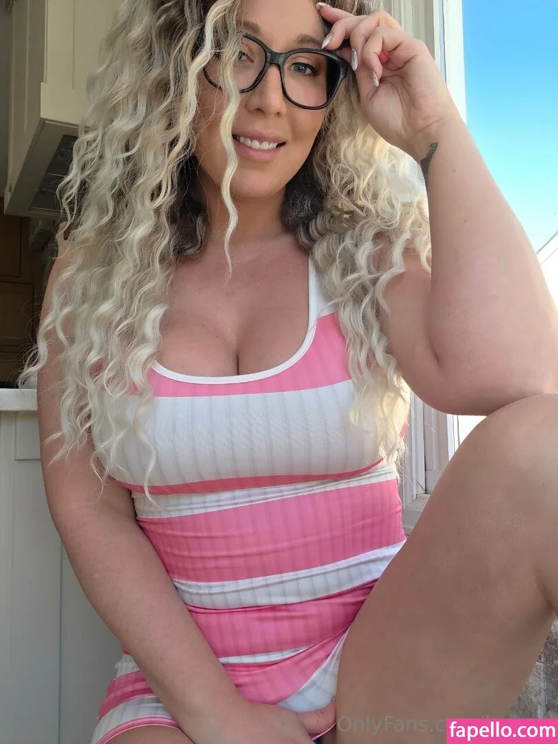 laycee / layceeee Onlyfans Photo Gallery 