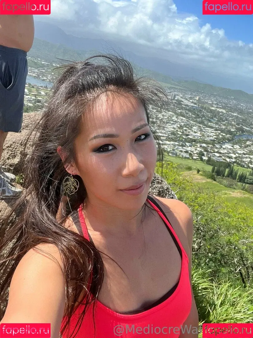 mediocrewallofchina Onlyfans Photo Gallery 