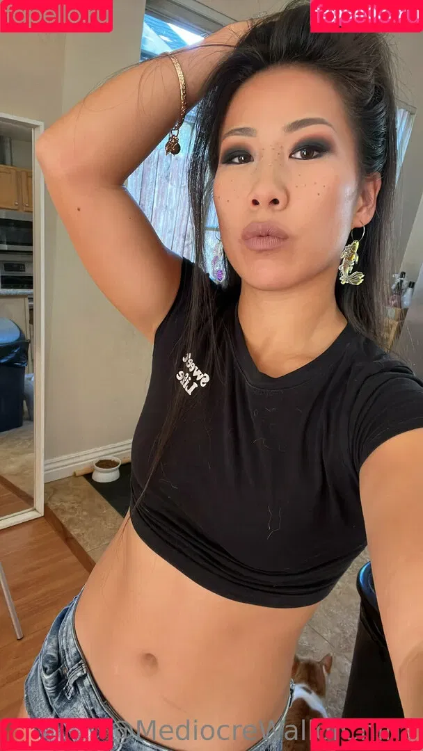 mediocrewallofchina Onlyfans Photo Gallery 