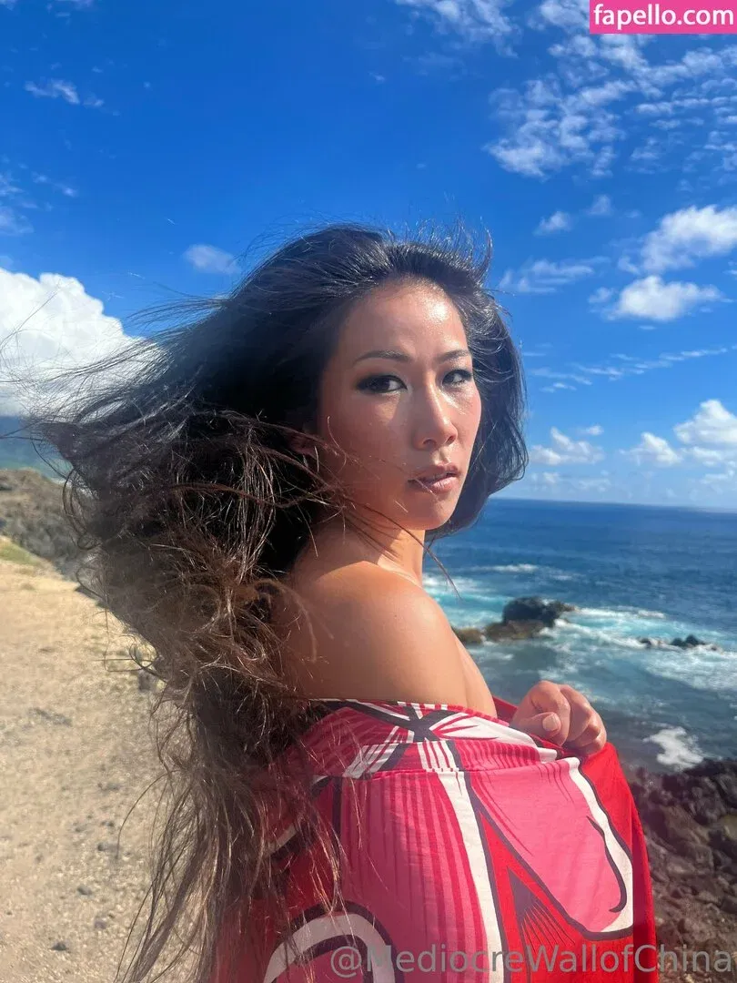 mediocrewallofchina Onlyfans Photo Gallery 