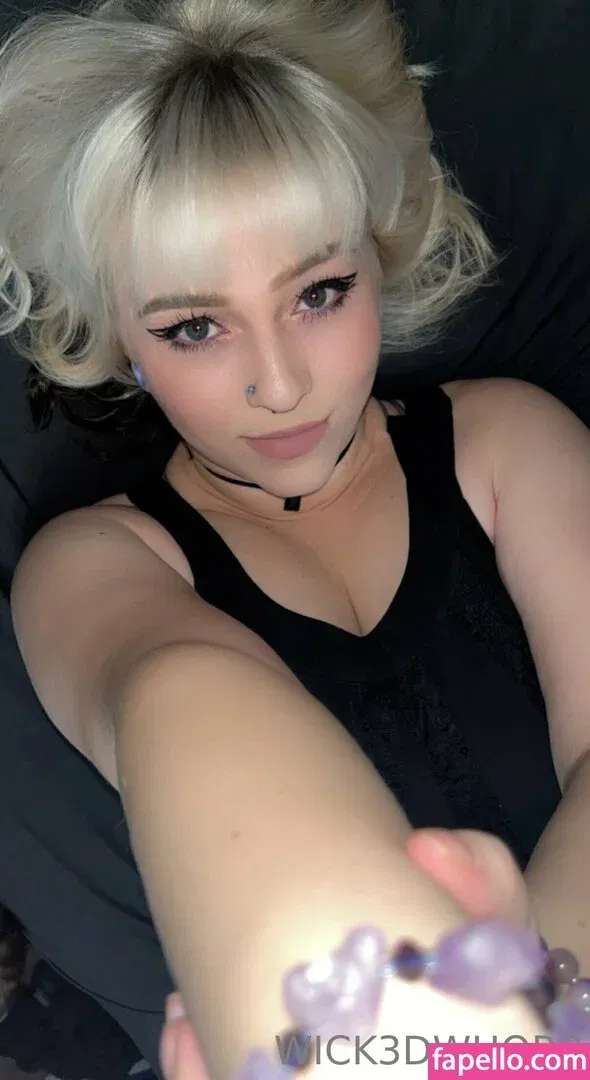 WICK3DWHOR3 / hannah.wick Onlyfans Photo Gallery 