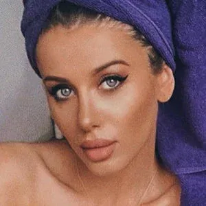 MFC Murka / MurkaMfc / auda_lynx / murka Onlyfans Photo Gallery 