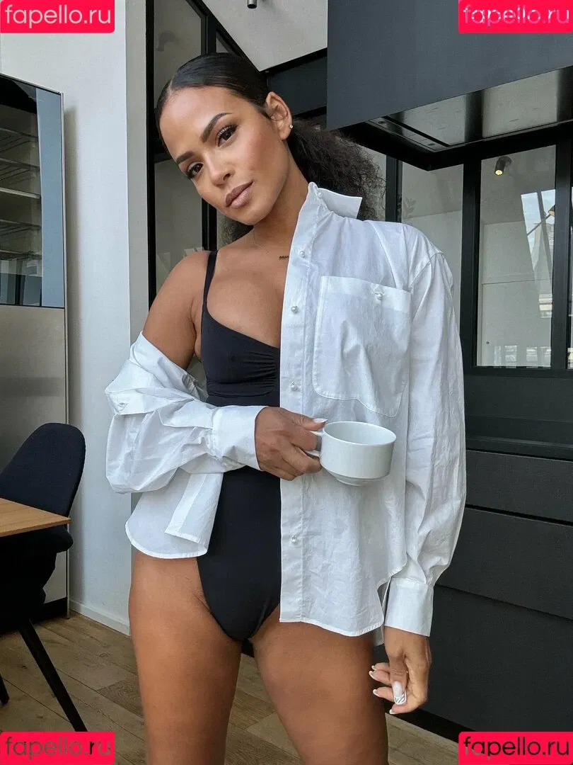 Christina Milian / christinamilian / kacytgirl Onlyfans Photo Gallery 