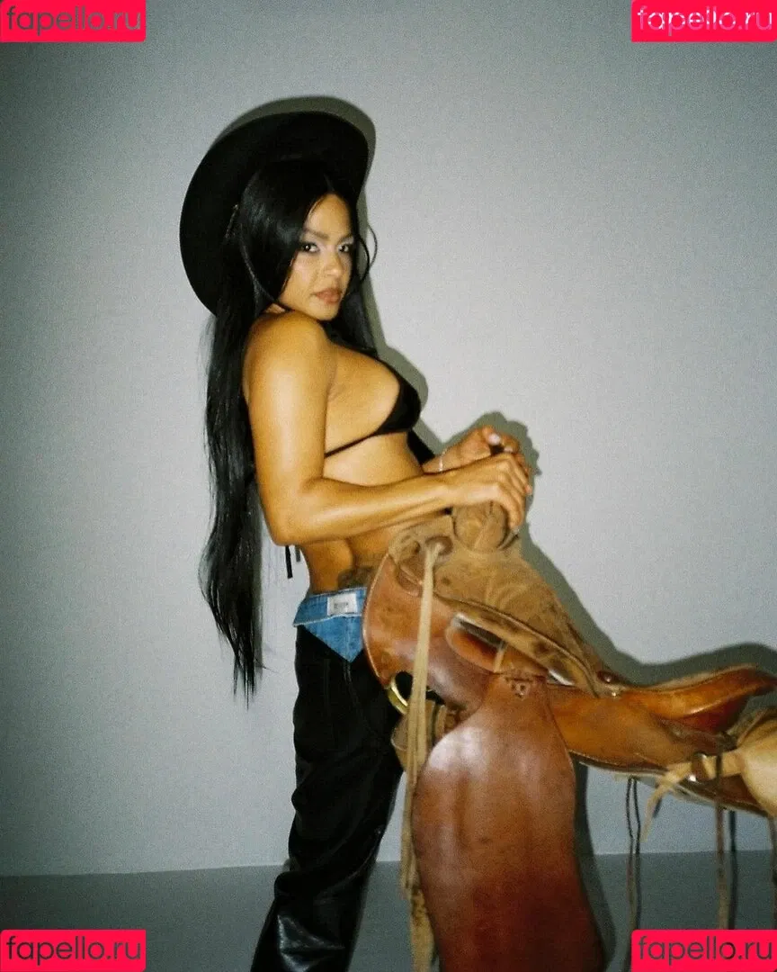 Christina Milian / christinamilian / kacytgirl Onlyfans Photo Gallery 