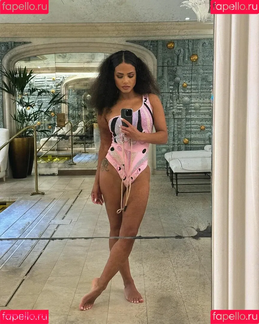 Christina Milian / christinamilian / kacytgirl Onlyfans Photo Gallery 