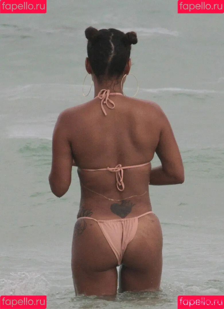 Christina Milian / christinamilian / kacytgirl Onlyfans Photo Gallery 