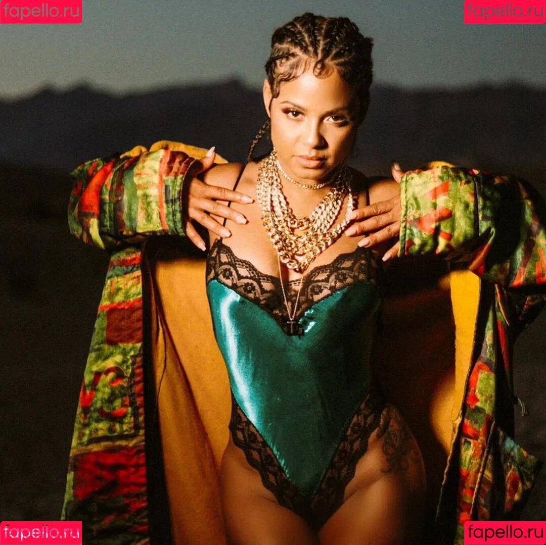 Christina Milian / christinamilian / kacytgirl Onlyfans Photo Gallery 