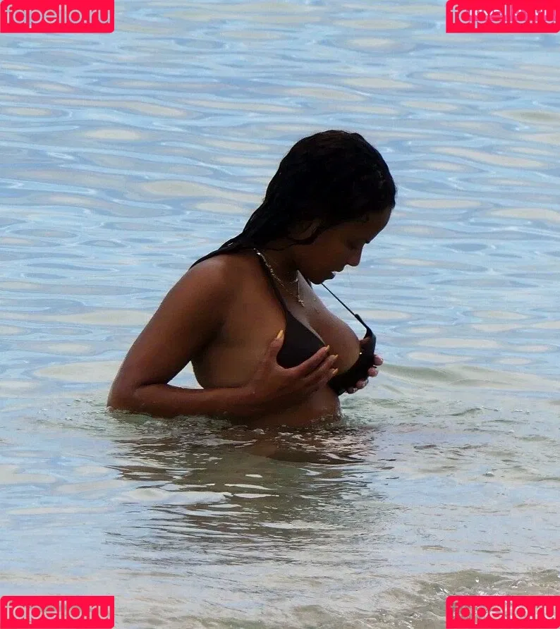Christina Milian / christinamilian / kacytgirl Onlyfans Photo Gallery 