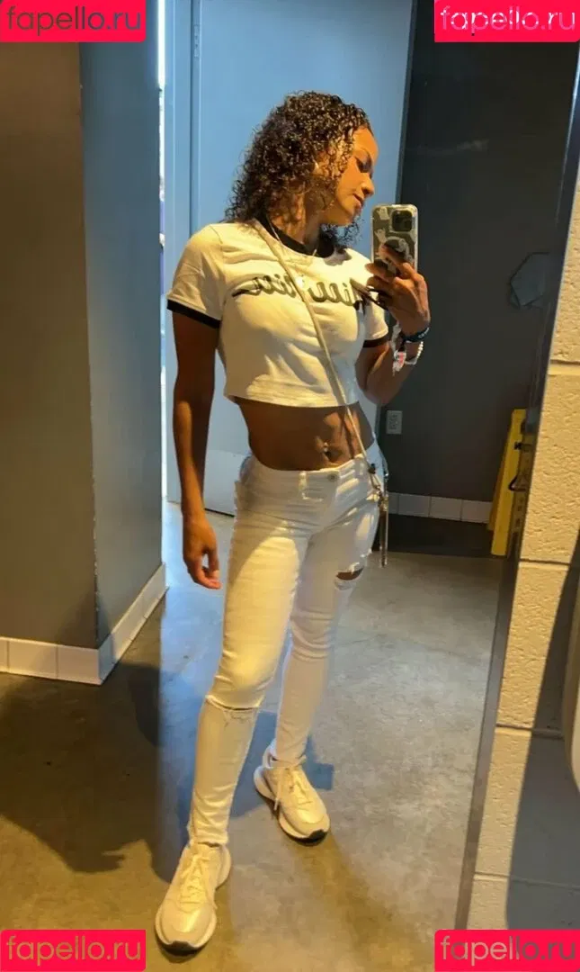 Christina Milian / christinamilian / kacytgirl Onlyfans Photo Gallery 