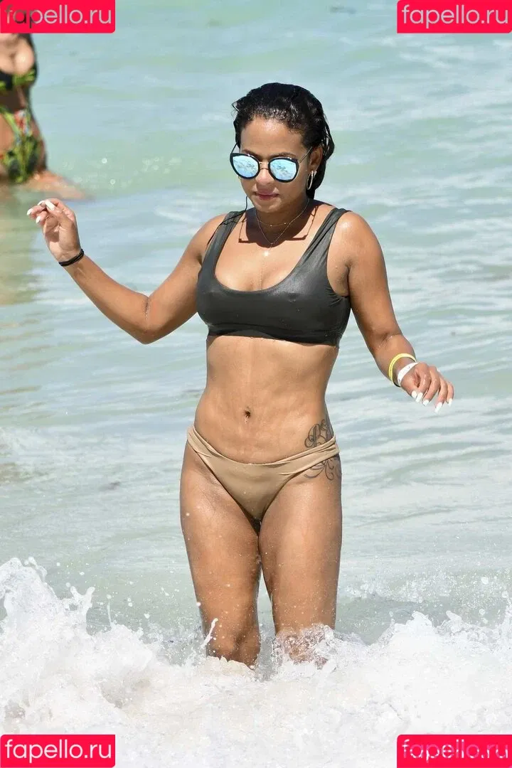 Christina Milian / christinamilian / kacytgirl Onlyfans Photo Gallery 