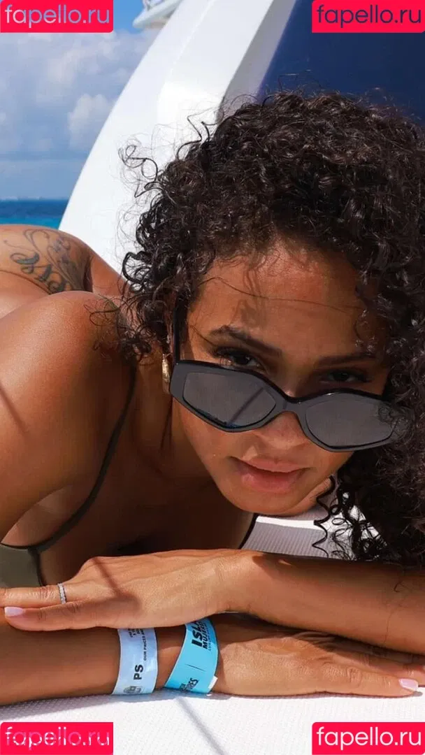Christina Milian / christinamilian / kacytgirl Onlyfans Photo Gallery 