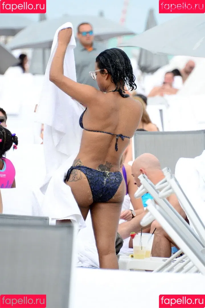 Christina Milian / christinamilian / kacytgirl Onlyfans Photo Gallery 