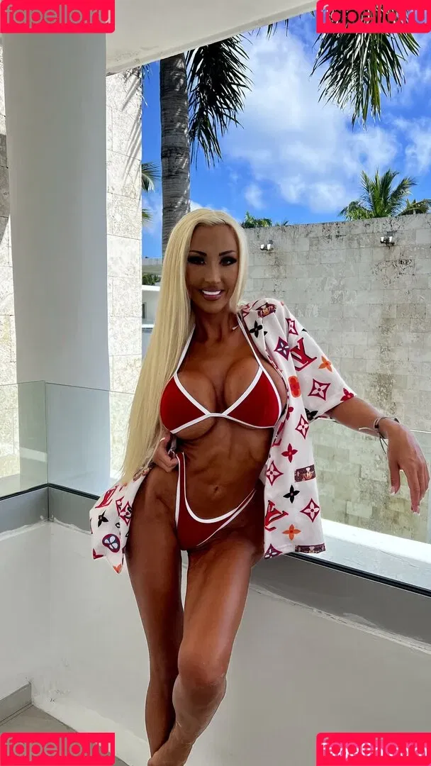 Holly Deacon / hollydeacon / hollyjaydeacon Onlyfans Photo Gallery 