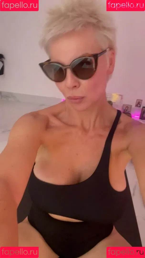 Nadya Basinger / nadya_basinger / nadyaskazka Onlyfans Photo Gallery 