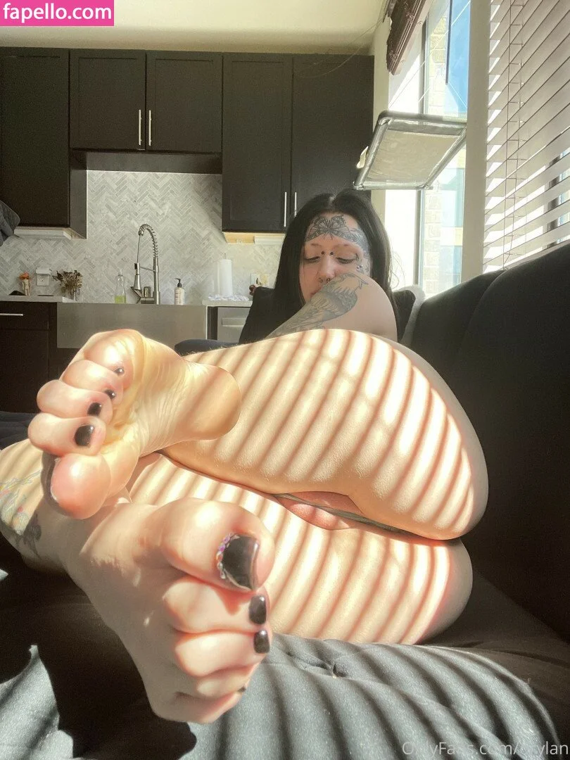 babyorylan / orylan Onlyfans Photo Gallery 