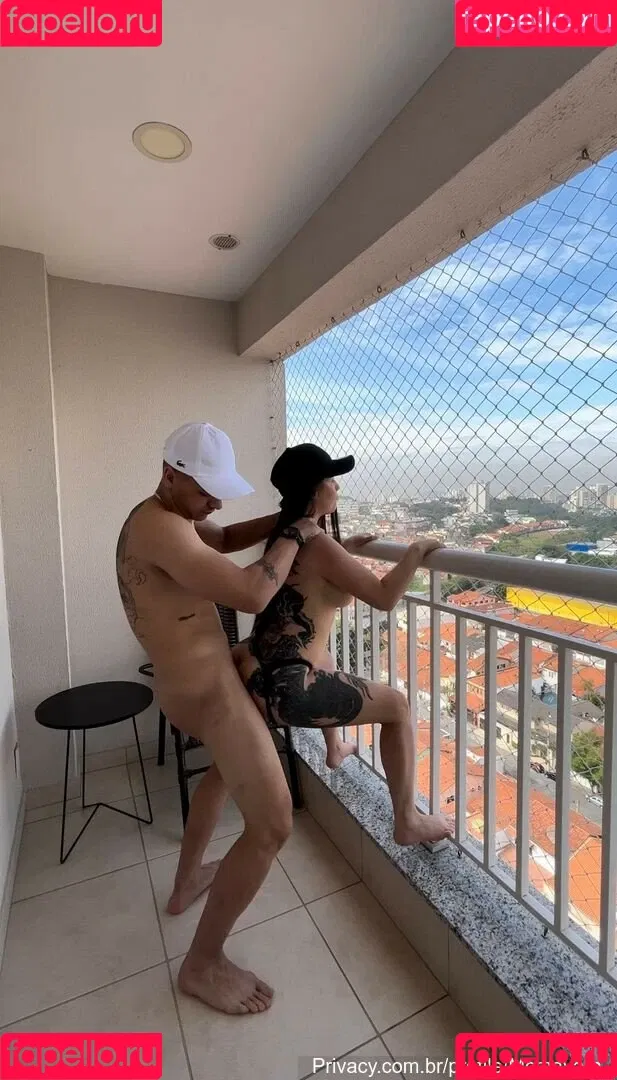 MC Mayara / mc_mayara_sz / mcmayaracwb Onlyfans Photo Gallery 
