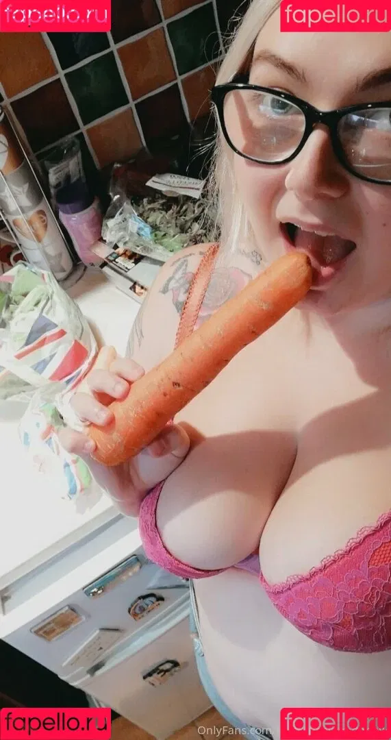 yourlucyloo / yourlucyloo2 Onlyfans Photo Gallery 