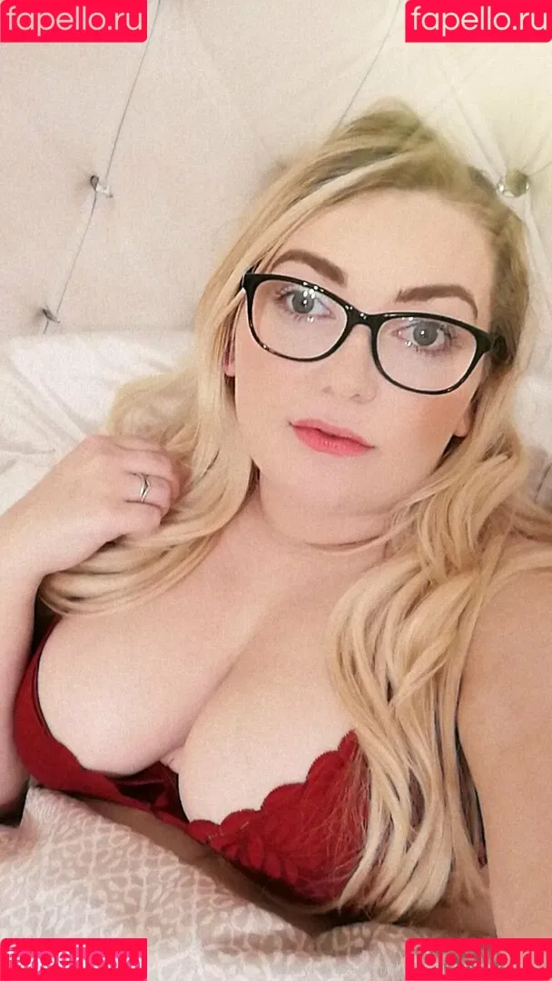 yourlucyloo / yourlucyloo2 Onlyfans Photo Gallery 