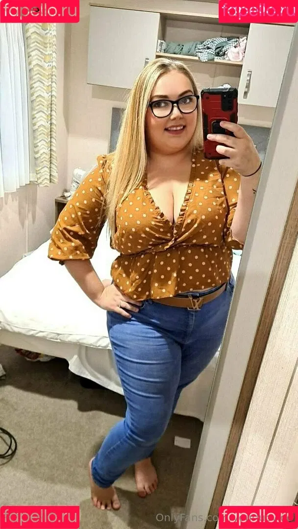 yourlucyloo / yourlucyloo2 Onlyfans Photo Gallery 