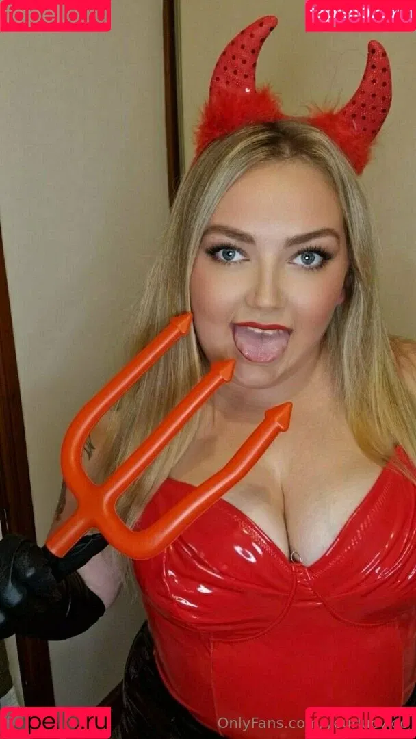 yourlucyloo / yourlucyloo2 Onlyfans Photo Gallery 
