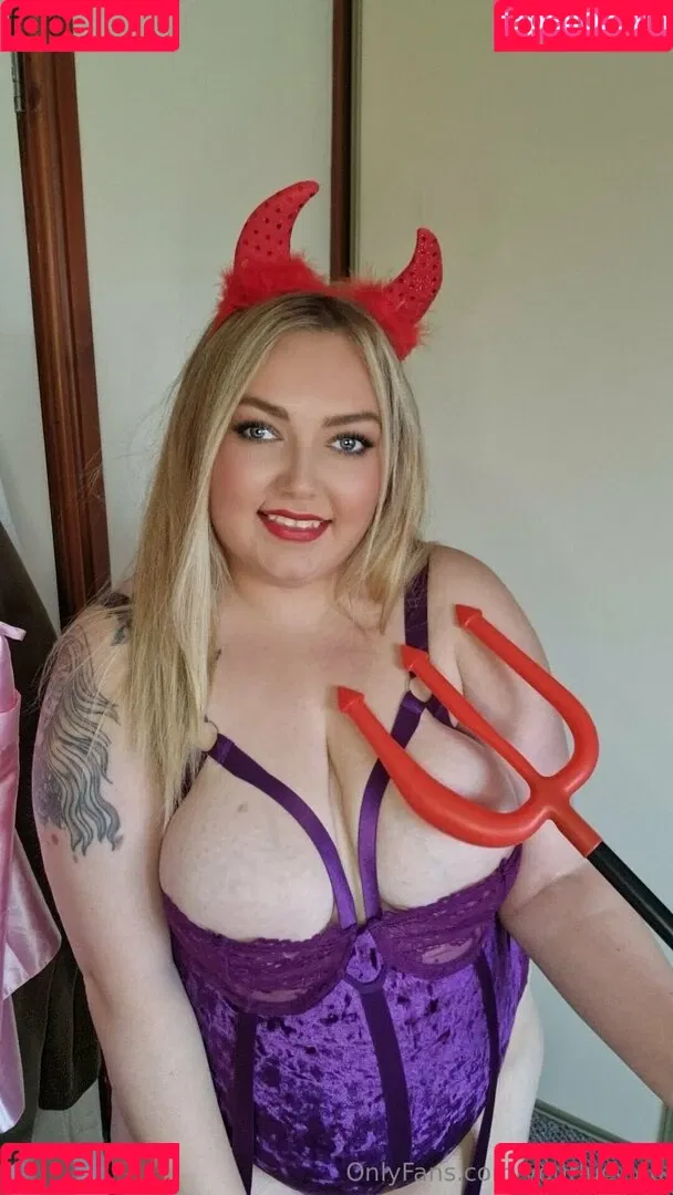 yourlucyloo / yourlucyloo2 Onlyfans Photo Gallery 