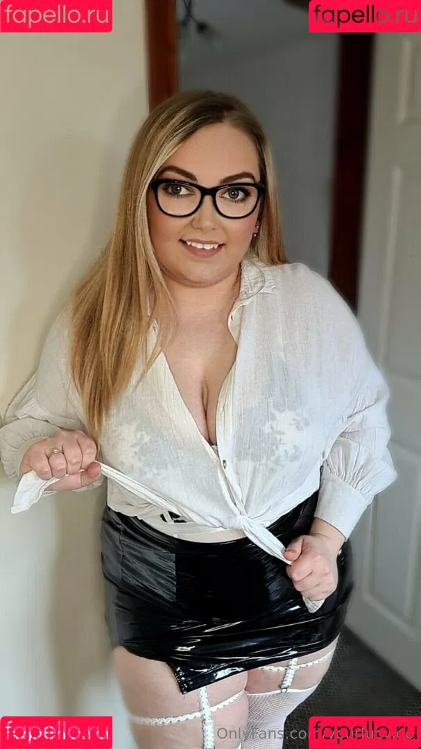 yourlucyloo / yourlucyloo2 Onlyfans Photo Gallery 