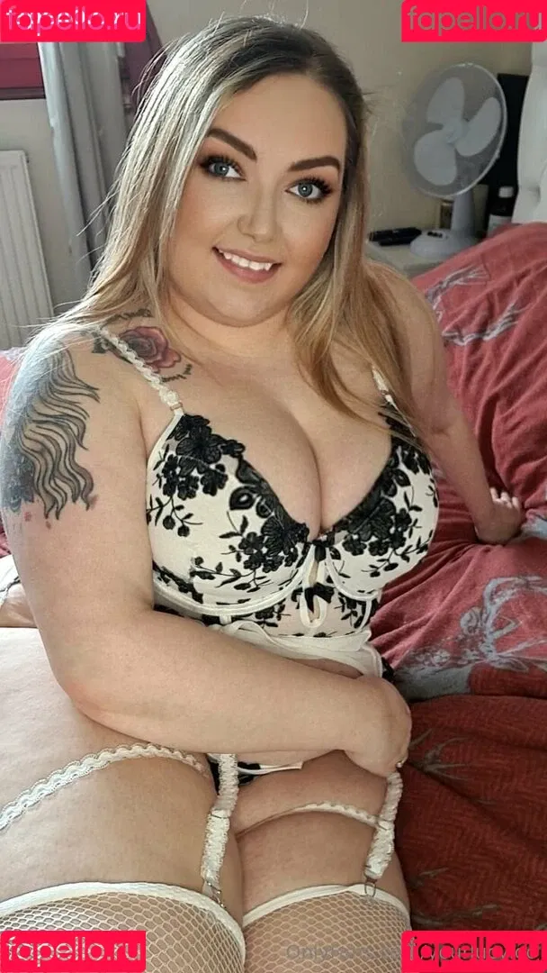 yourlucyloo / yourlucyloo2 Onlyfans Photo Gallery 