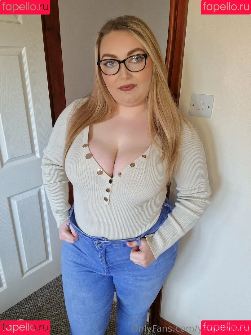 yourlucyloo / yourlucyloo2 Onlyfans Photo Gallery 