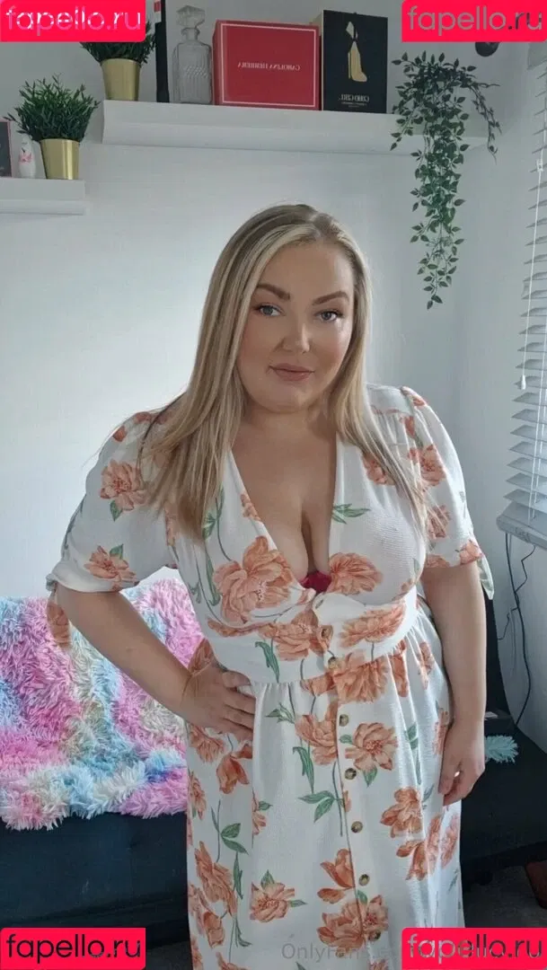 yourlucyloo / yourlucyloo2 Onlyfans Photo Gallery 