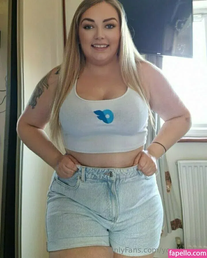 yourlucyloo / yourlucyloo2 Onlyfans Photo Gallery 