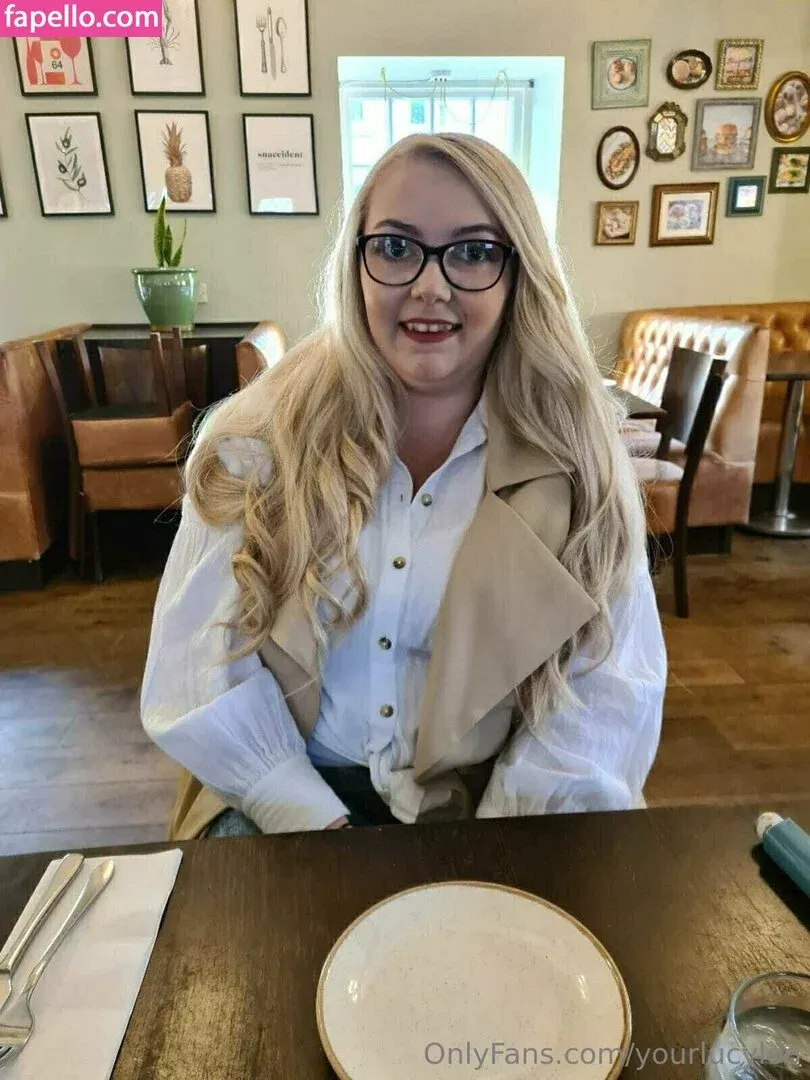 yourlucyloo / yourlucyloo2 Onlyfans Photo Gallery 