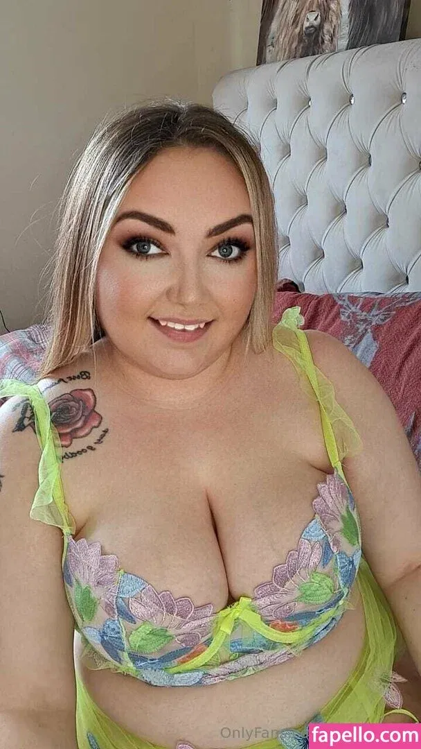 yourlucyloo / yourlucyloo2 Onlyfans Photo Gallery 